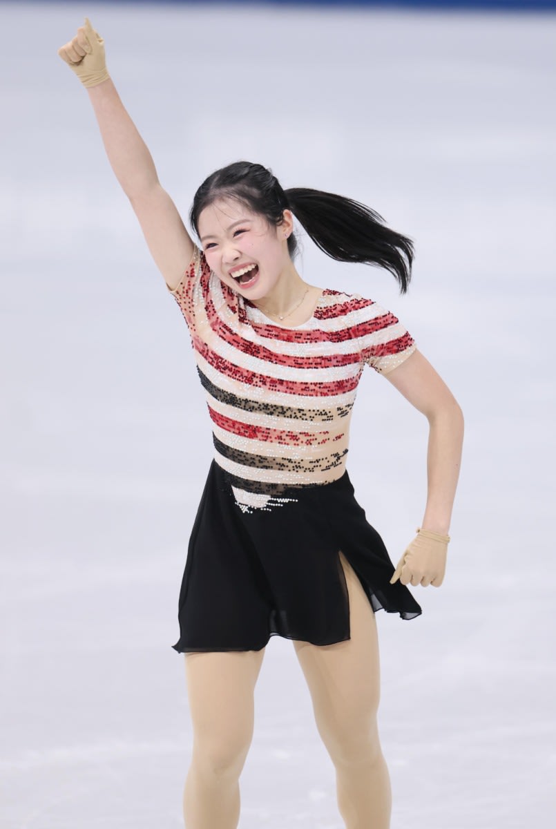 中井亜美が首位スタート