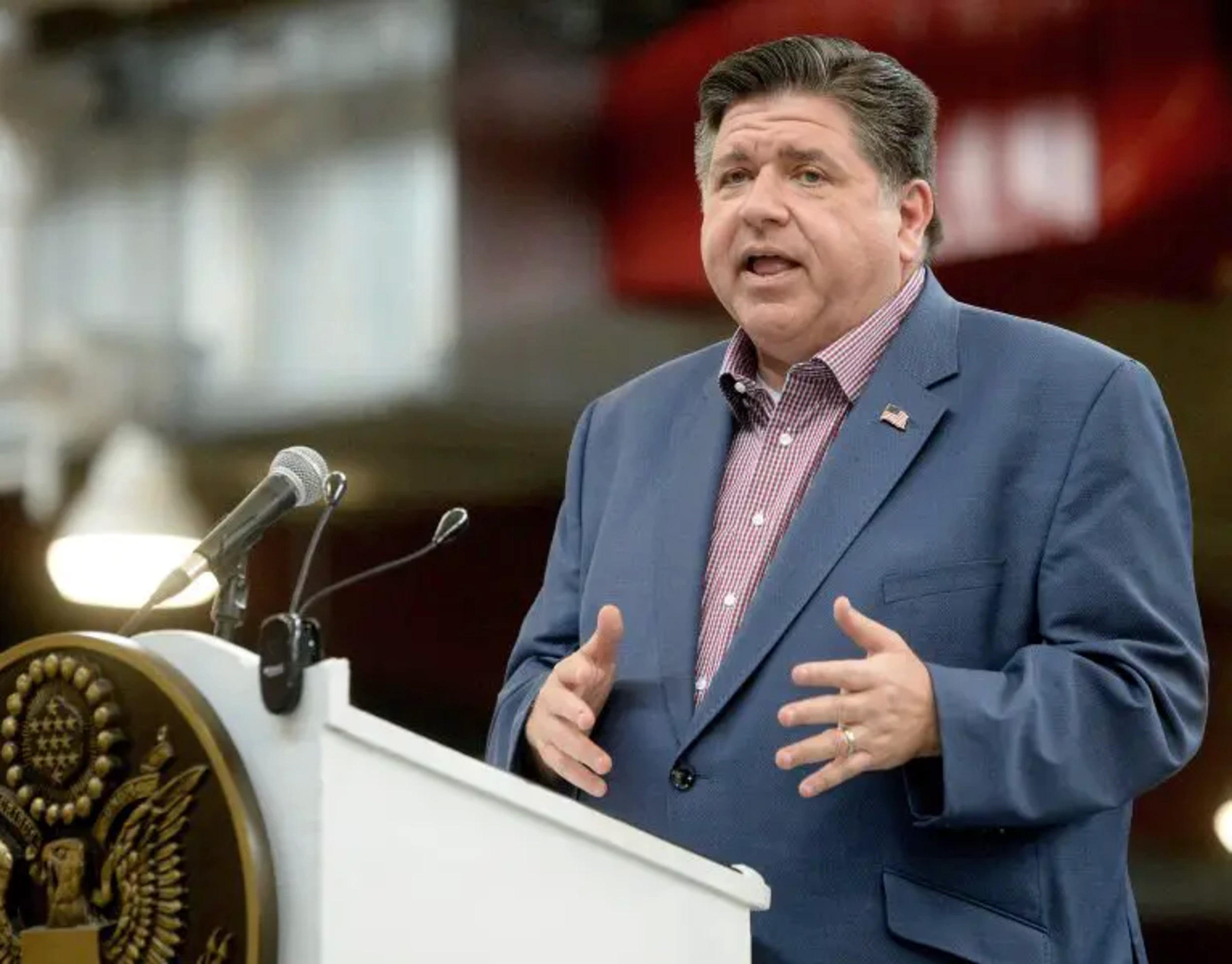 Gov. JB Pritzker responds to Chicago Bears statement with Indiana stadium project<br><br>