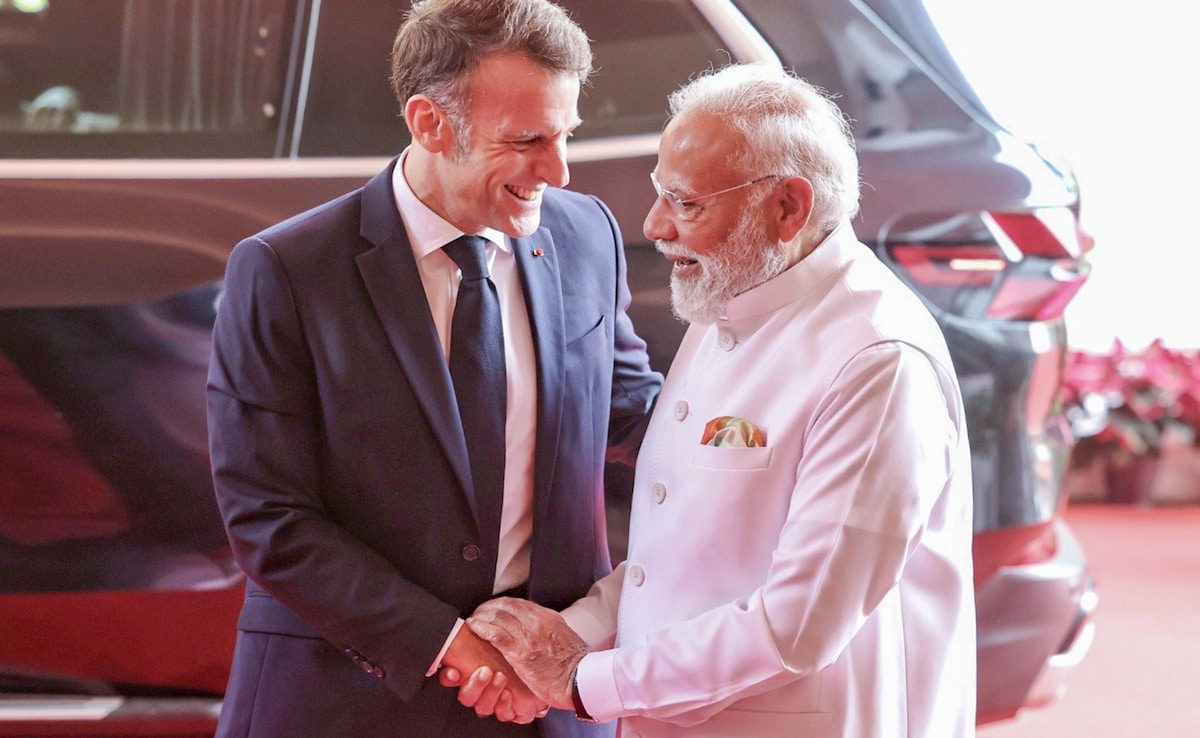 French President Macron's 'thank you' note to India with 'Dhurandhar' track