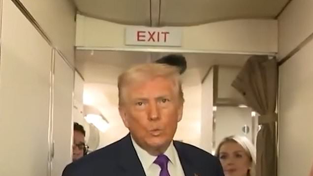 Trump: Obama gave classified information away by saying aliens are real