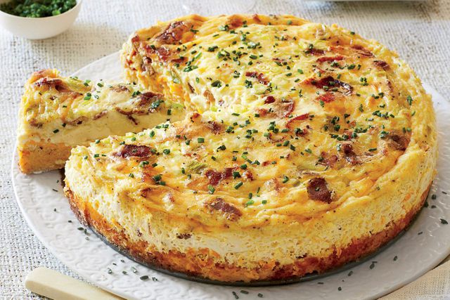 Bacon-and-Cheddar Grits Quiche