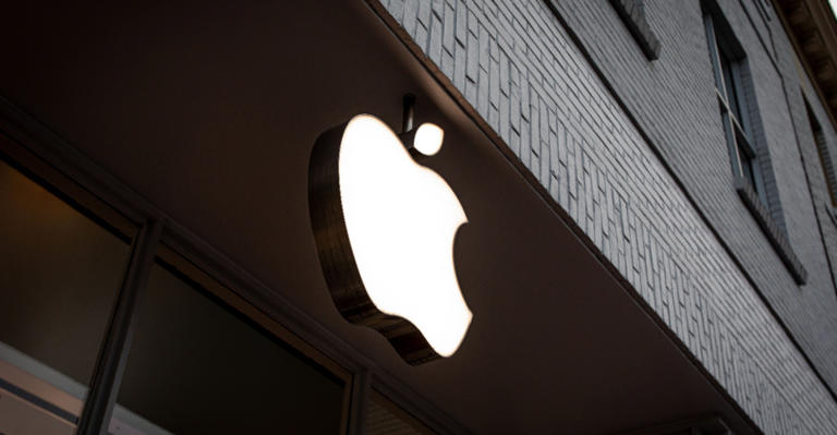 Apple sets March date for global product showcase