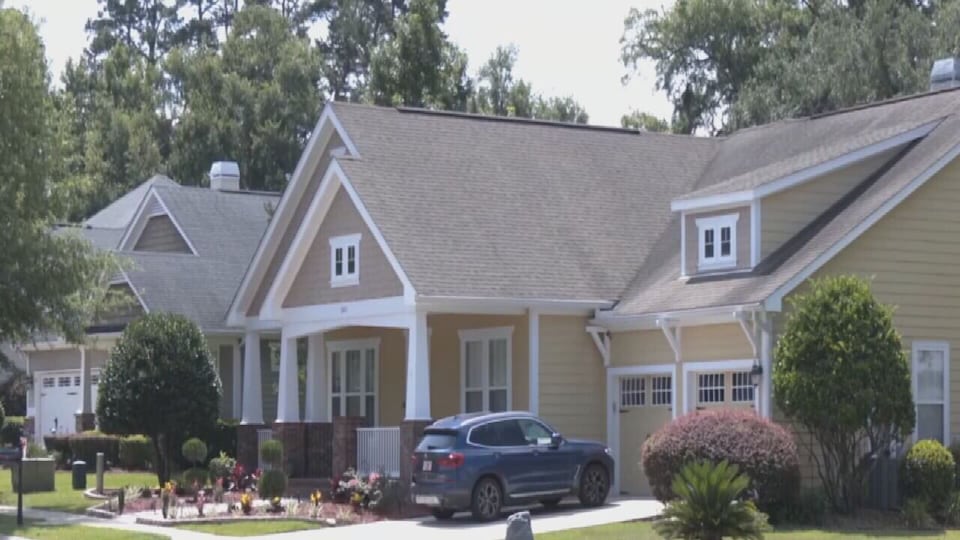 Florida lawmakers advance plan to reduce property taxes on homesteaded ...