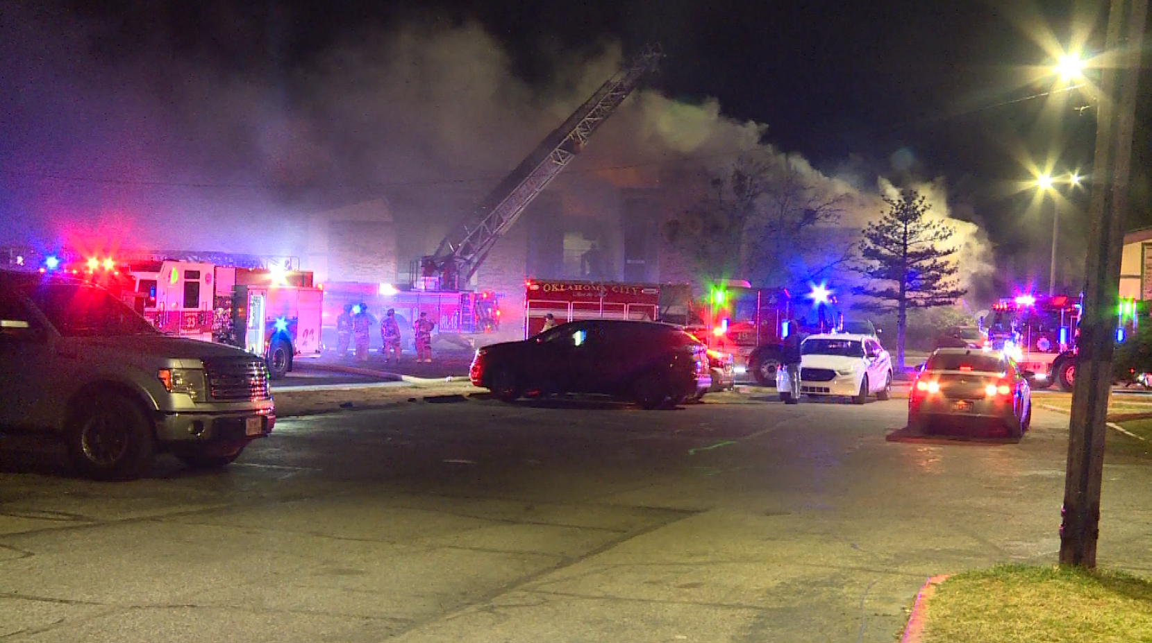 Security guards help get residents to safety after fire spreads at OKC ...