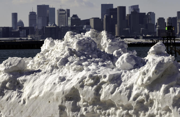First alert: Rain, sleet and plowable snow today, winter storm warning ...