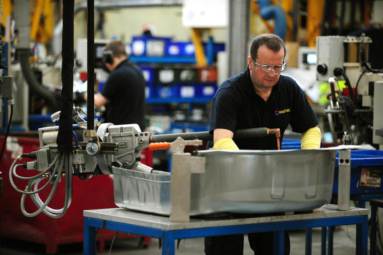 UK business growth gains momentum as factory export orders hit post ...