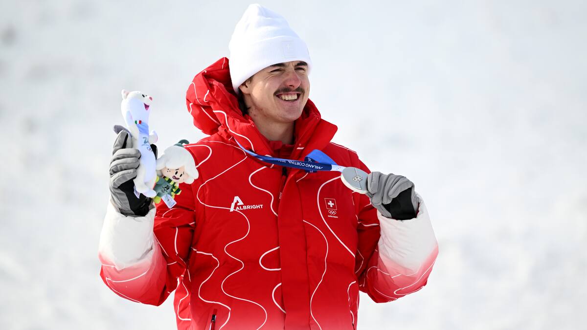 Schweizer Rekord-Medaille: Noé Roth fliegt zu Aerials-Silber