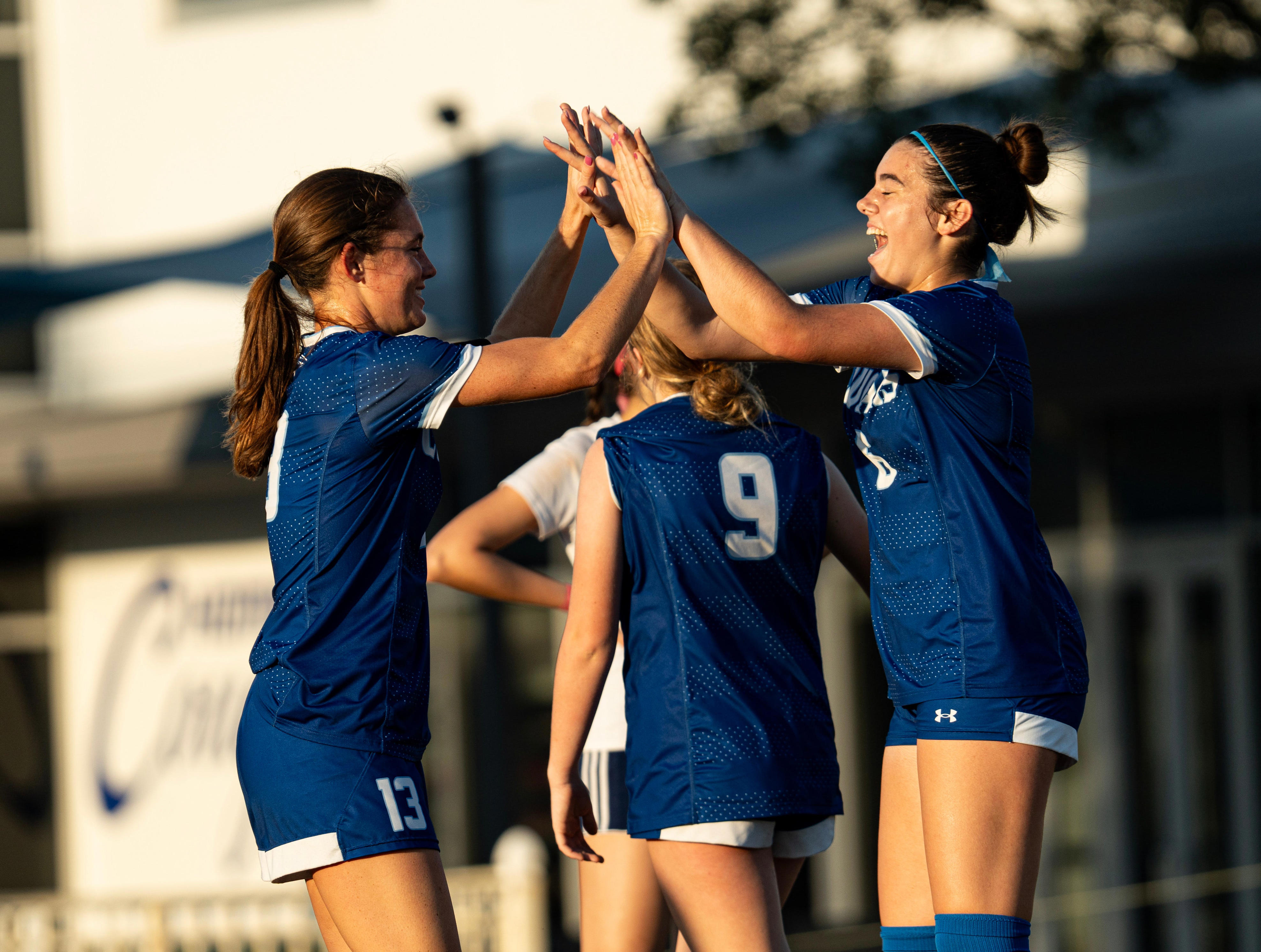 Mia Accola Mackenzie Molina Lift Canterbury To Class 1A Game