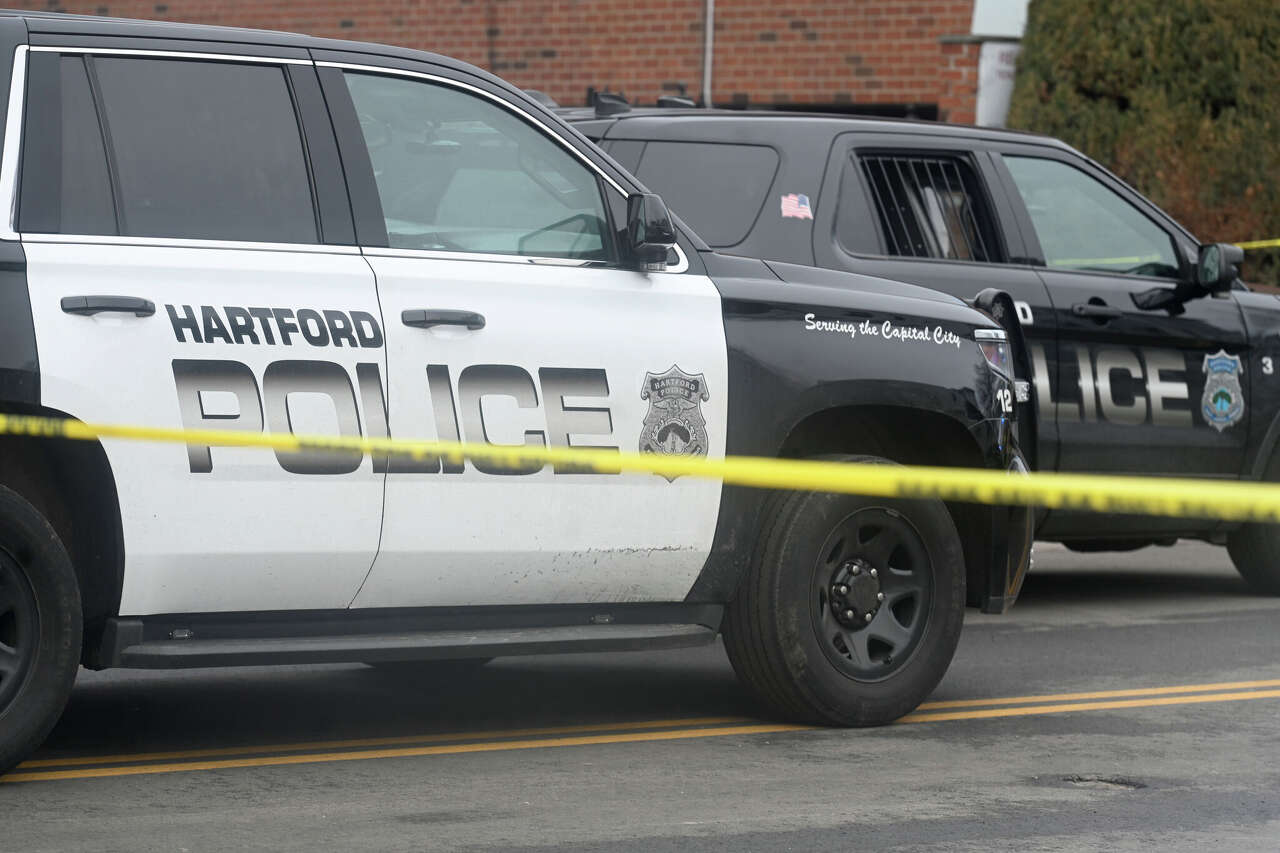Man wounded in Hartford stabbing near Homestead Avenue social club, police say<br><br>