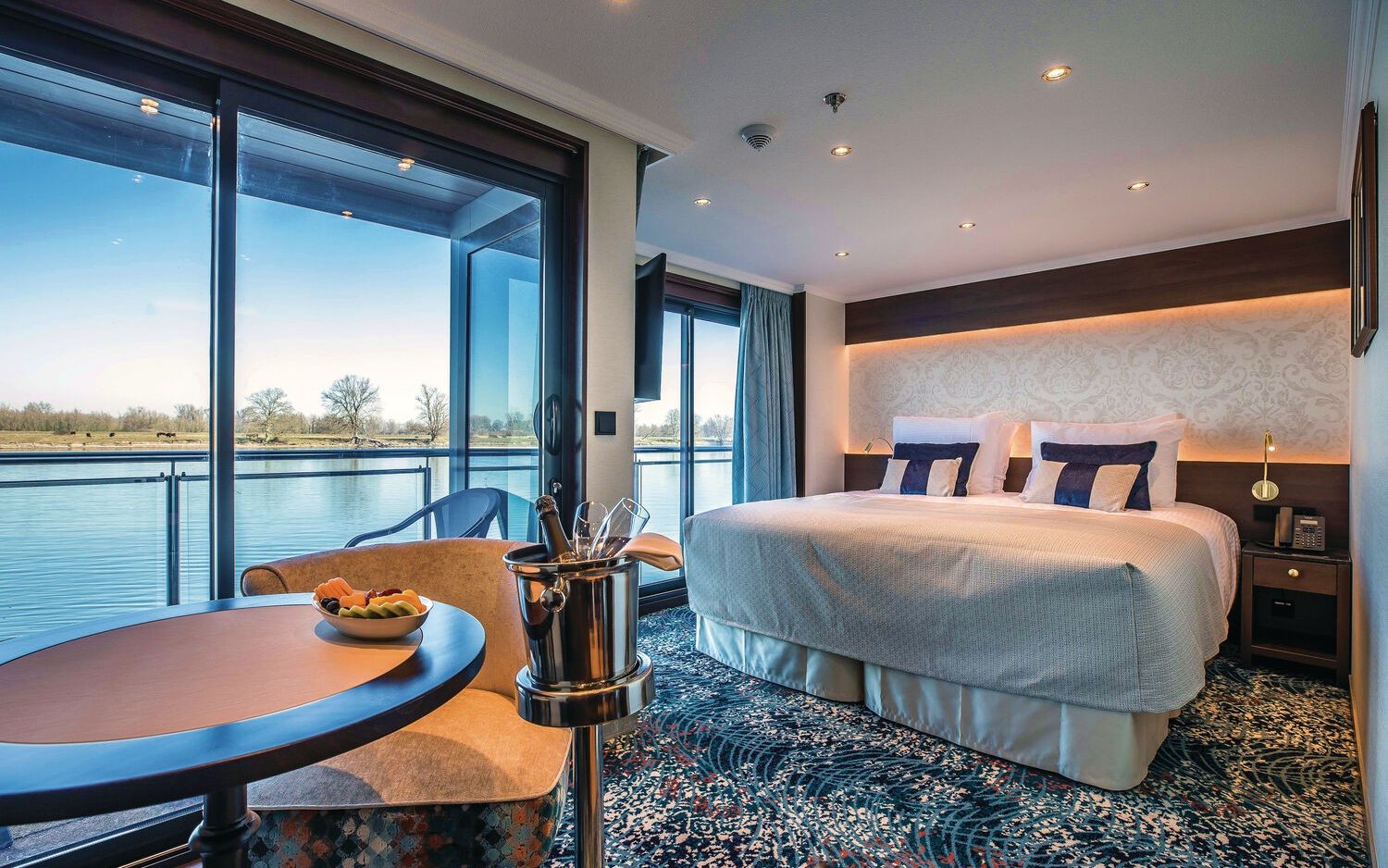 Riviera Travel MS George Eliot cabin interior ; best cruises for solo travellers