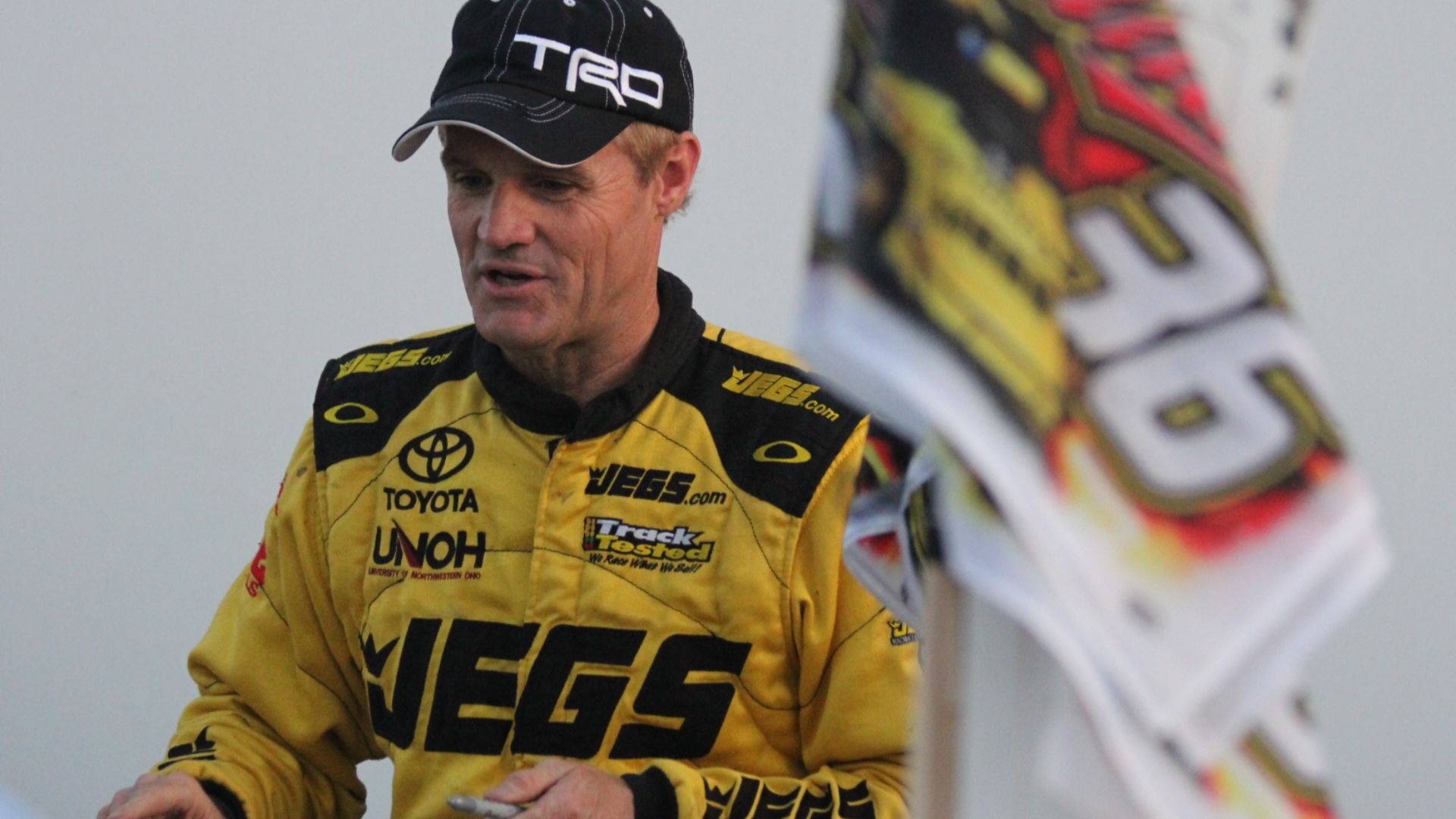 Kenny Wallace defends Natalie Decker as Daytona fallout turns personal<br>