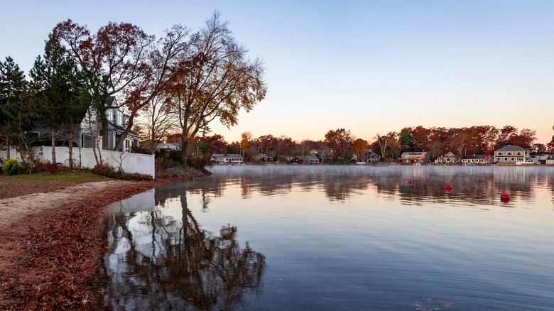 The longest lake name in America is found at this Massachusetts charmer