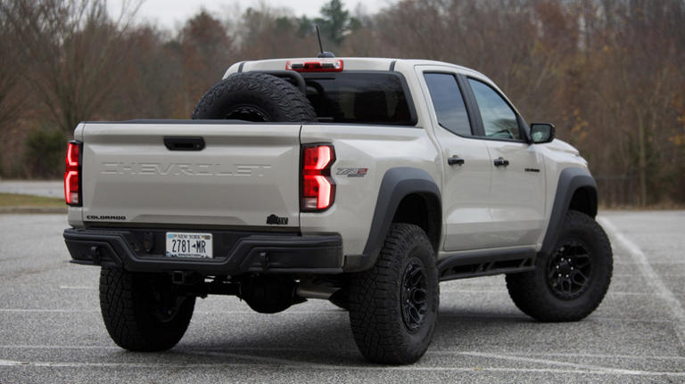 Chevy's Colorado ZR2 Bison is ridiculous (for better and worse)