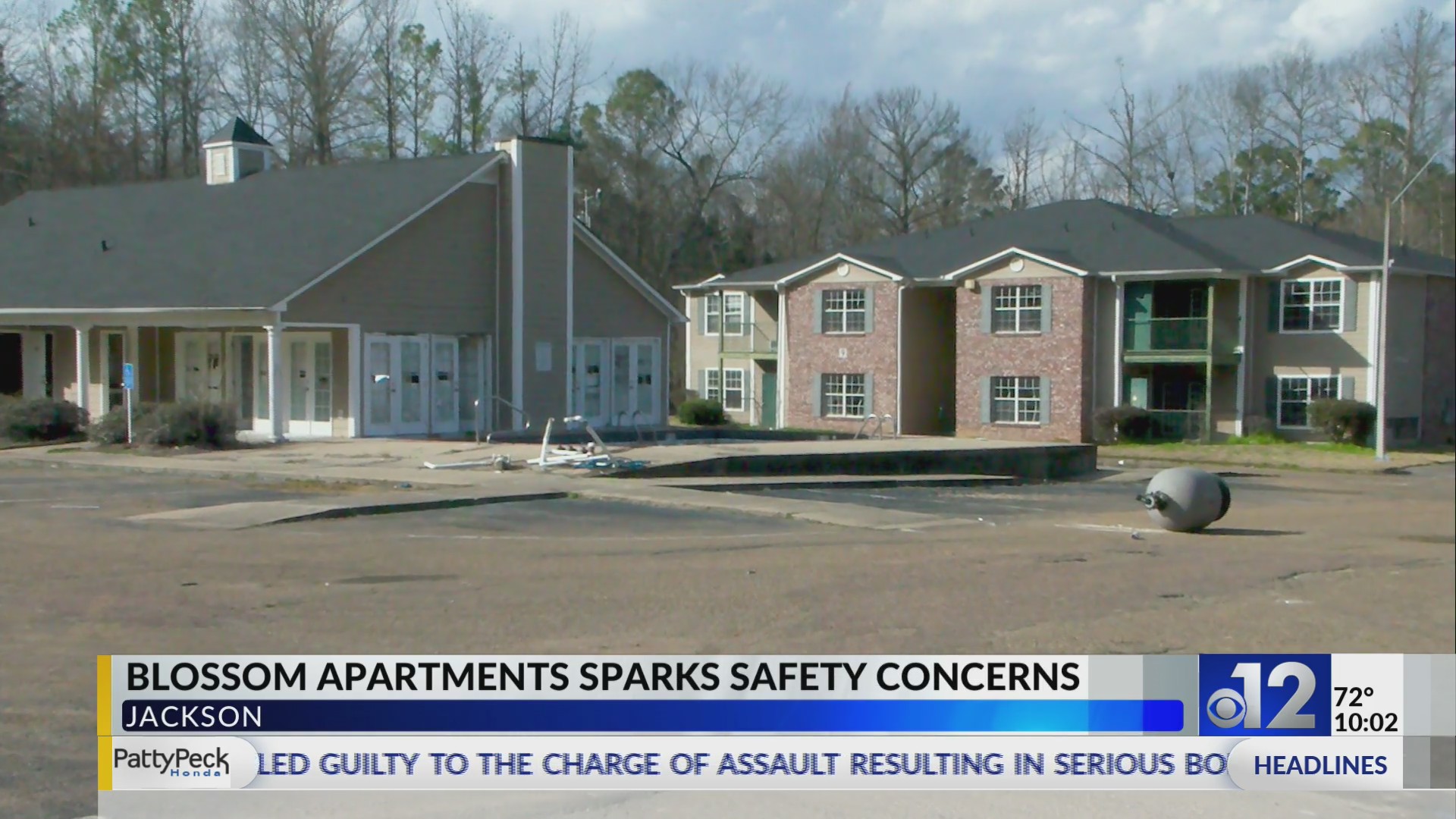 Jackson residents concerned about abandoned apartment complex