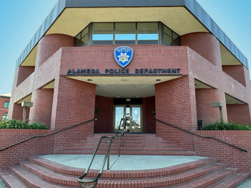 Council reviews public safety trends, new homeless shelter contracts