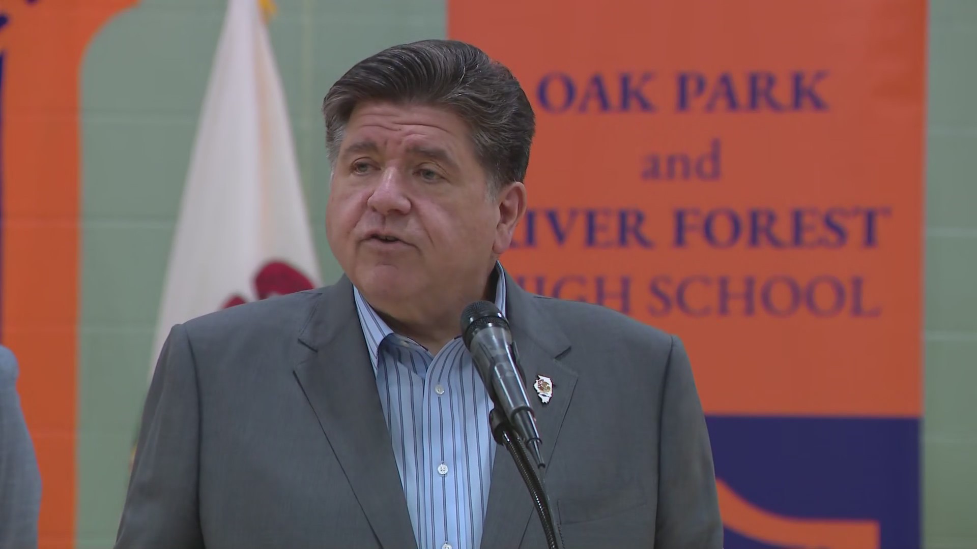 Governor Pritzker pushes for cell phone ban in Illinois schools