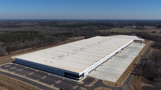 The warehouse of Hightower Trail is expected to become an ICE facility holding thousands of detainees. CBS News Atlanta