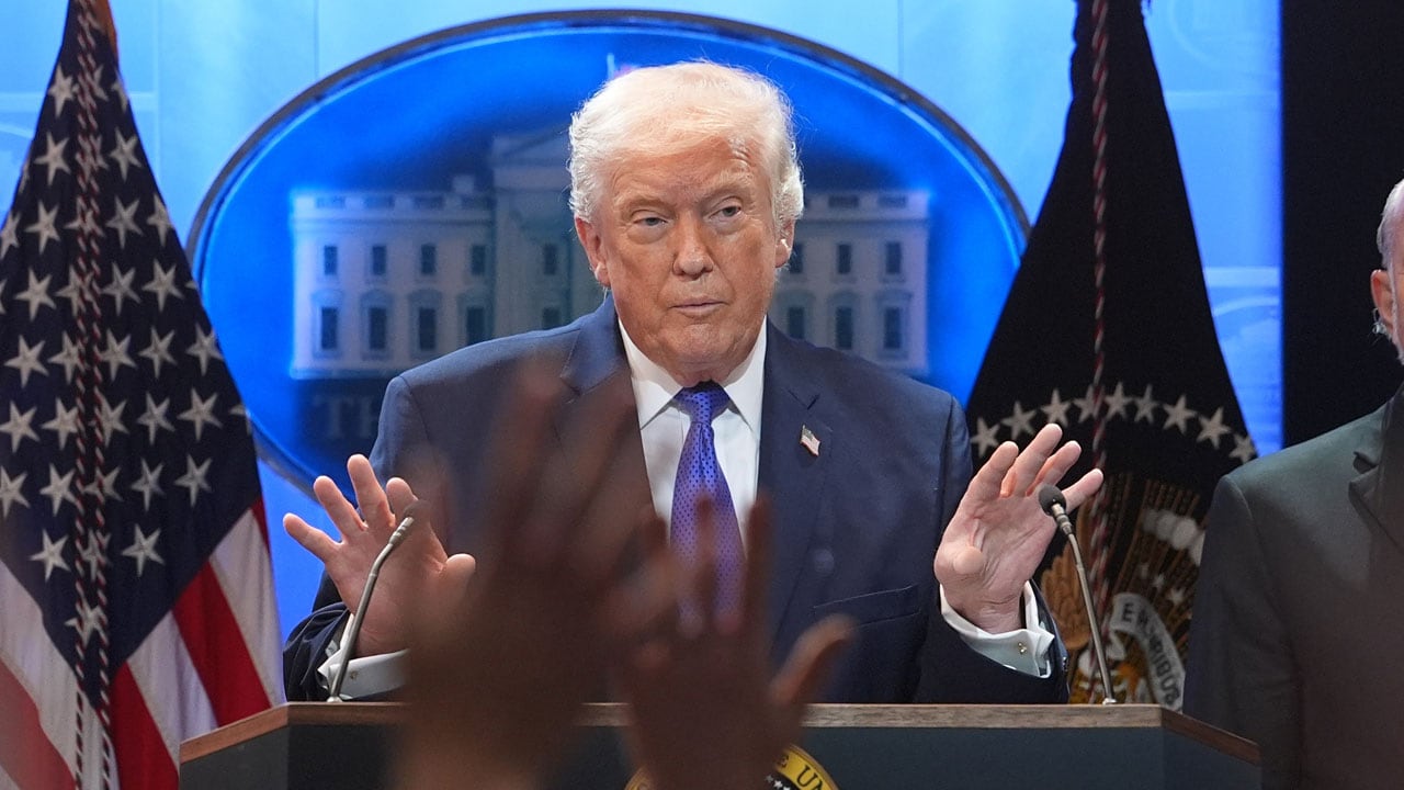 Trump slams Supreme Court ruling, announces immediate 10% global tariff