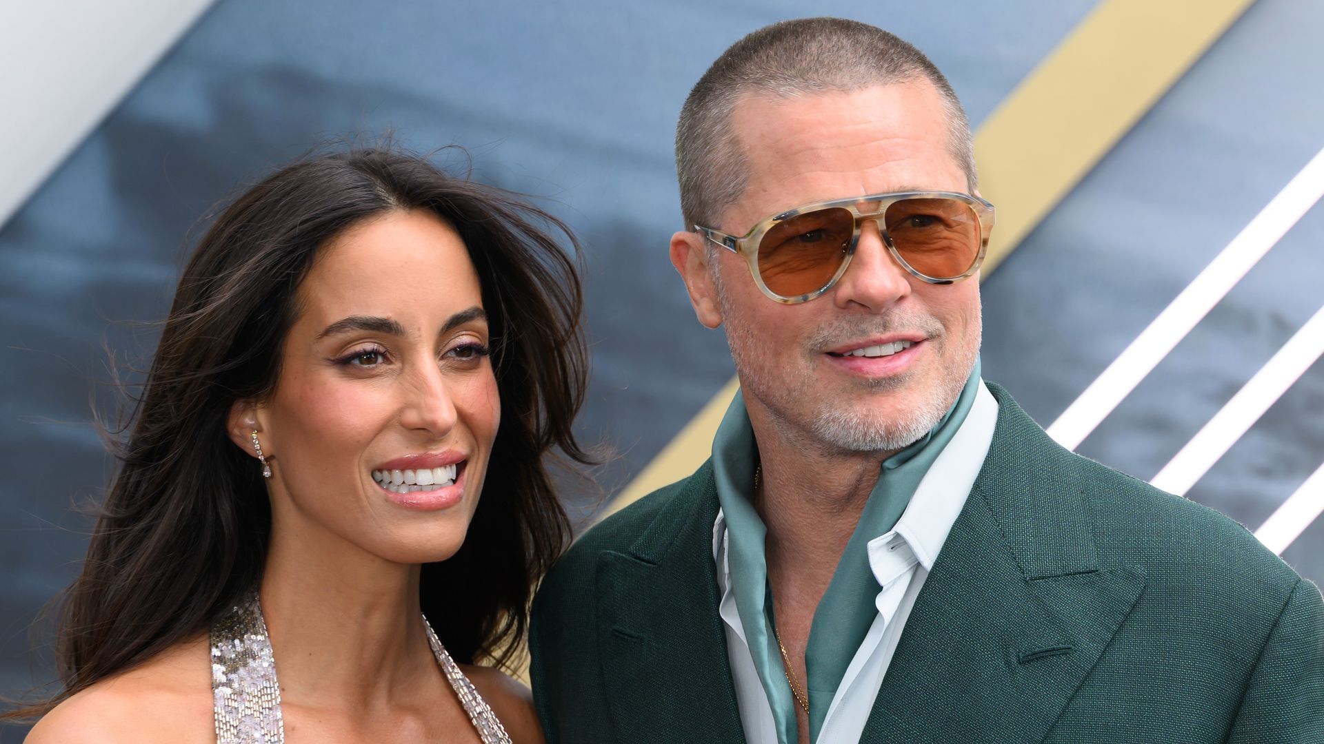 Brad Pitt arrives in Greece with Ines de Ramon for his next movie after ...