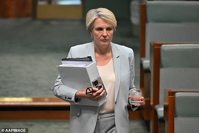 Five million Aussies to receive a welcome cash boost within days - what ...