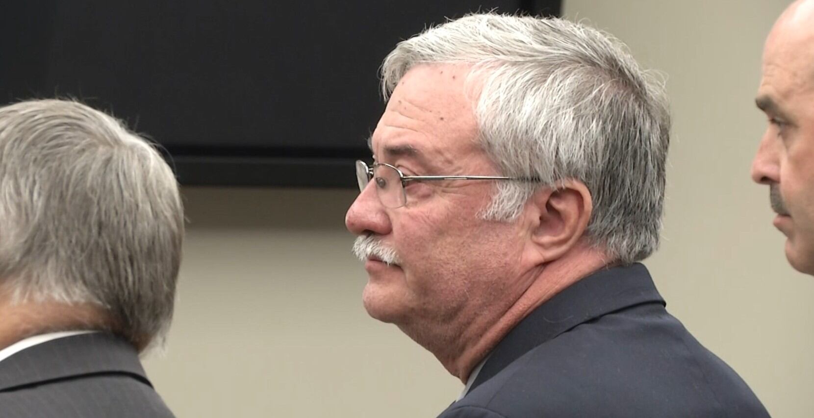 Former Kennesaw mayor who pleaded guilty to child sex abuse ordered to ...