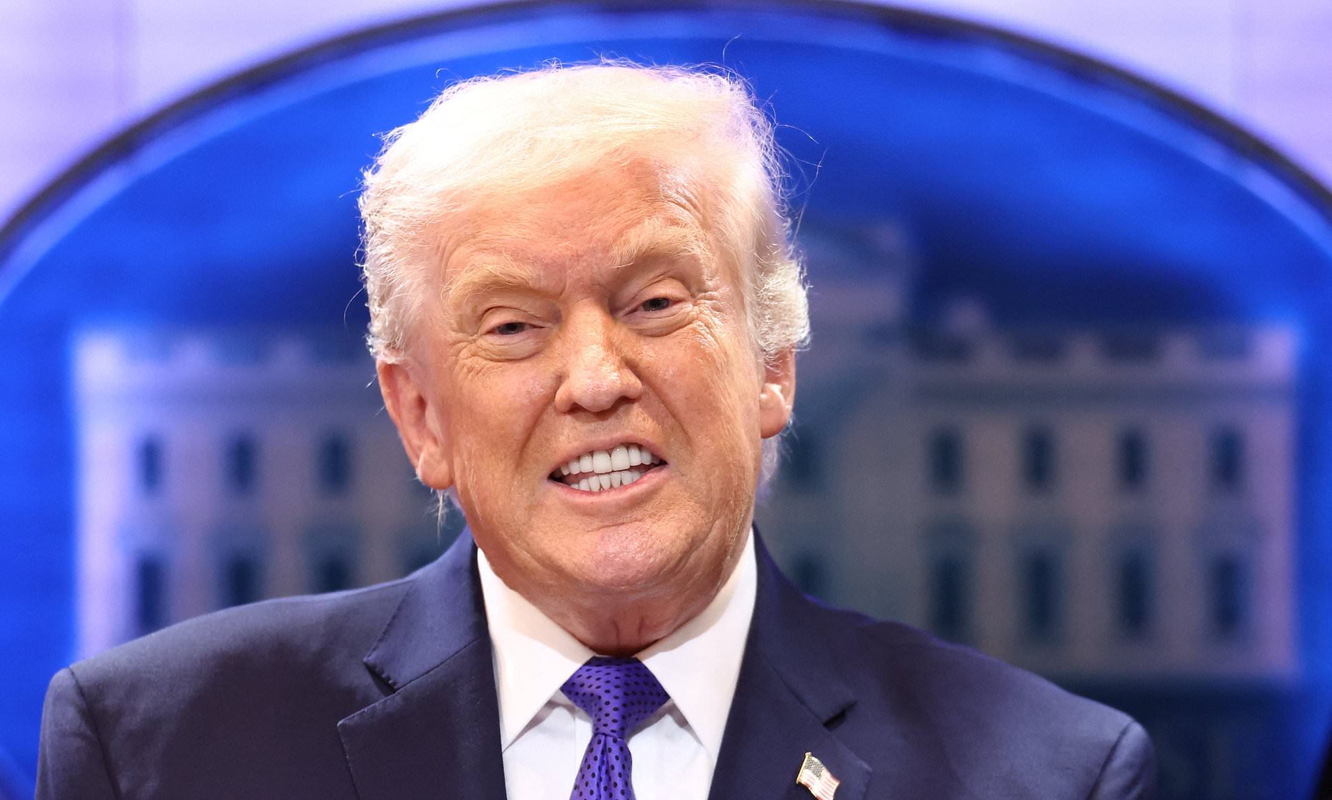 Trump launches extraordinary attack on the Supreme Court after tariff ...
