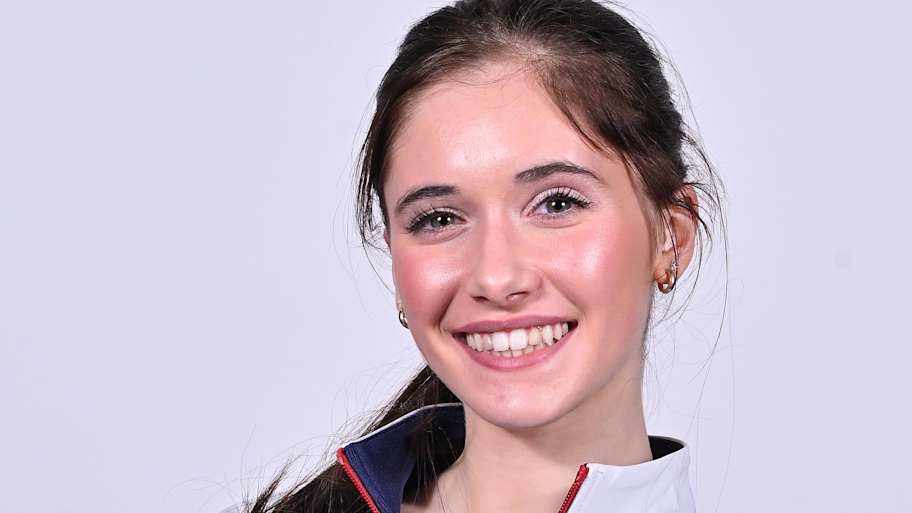 USA figure skater Isabeau Levito’s 'kiss and cry' message sparks buzz ...
