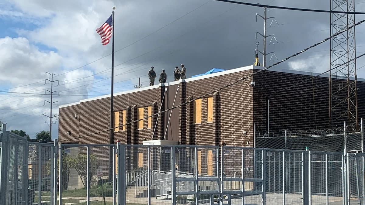 Republican mayor doesn't want ICE facility in his town