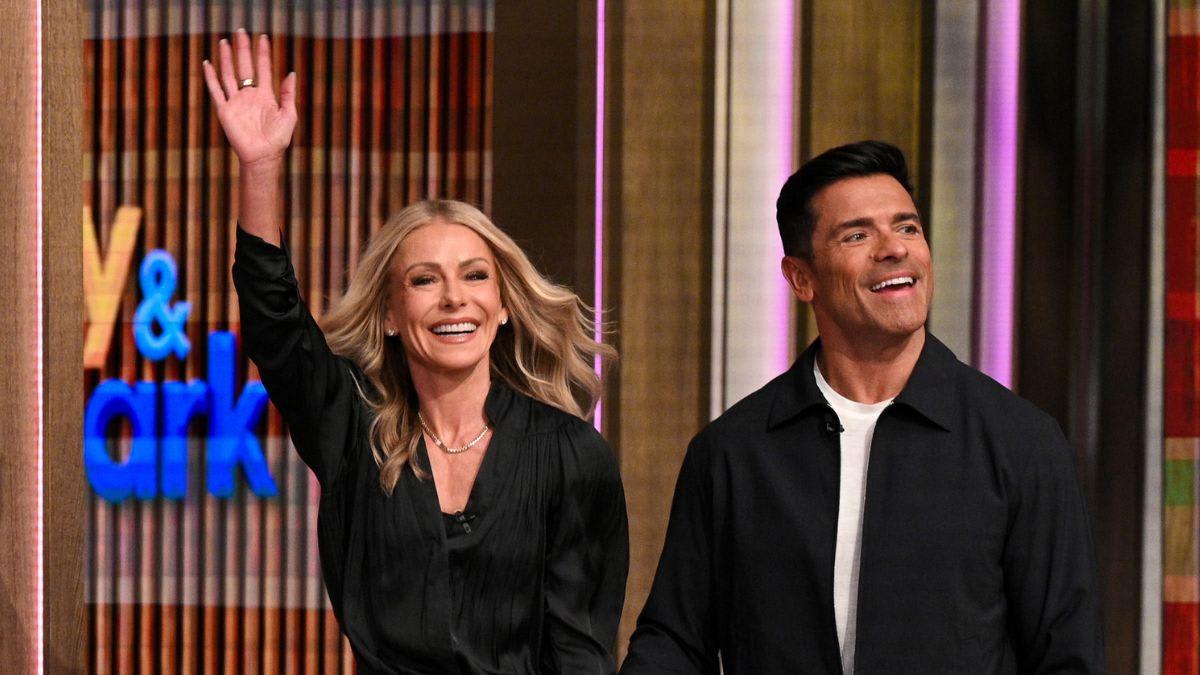 Kelly Ripa teases 'Live' exit as she celebrates 25 years hosting hit