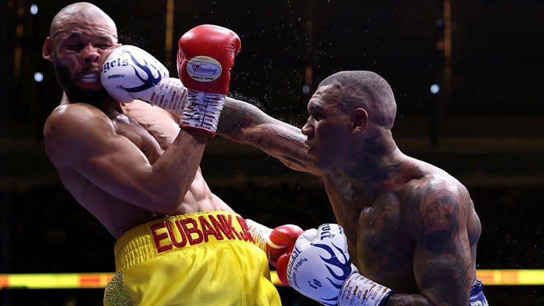 Benn leaves Hearn to join rival promoter White