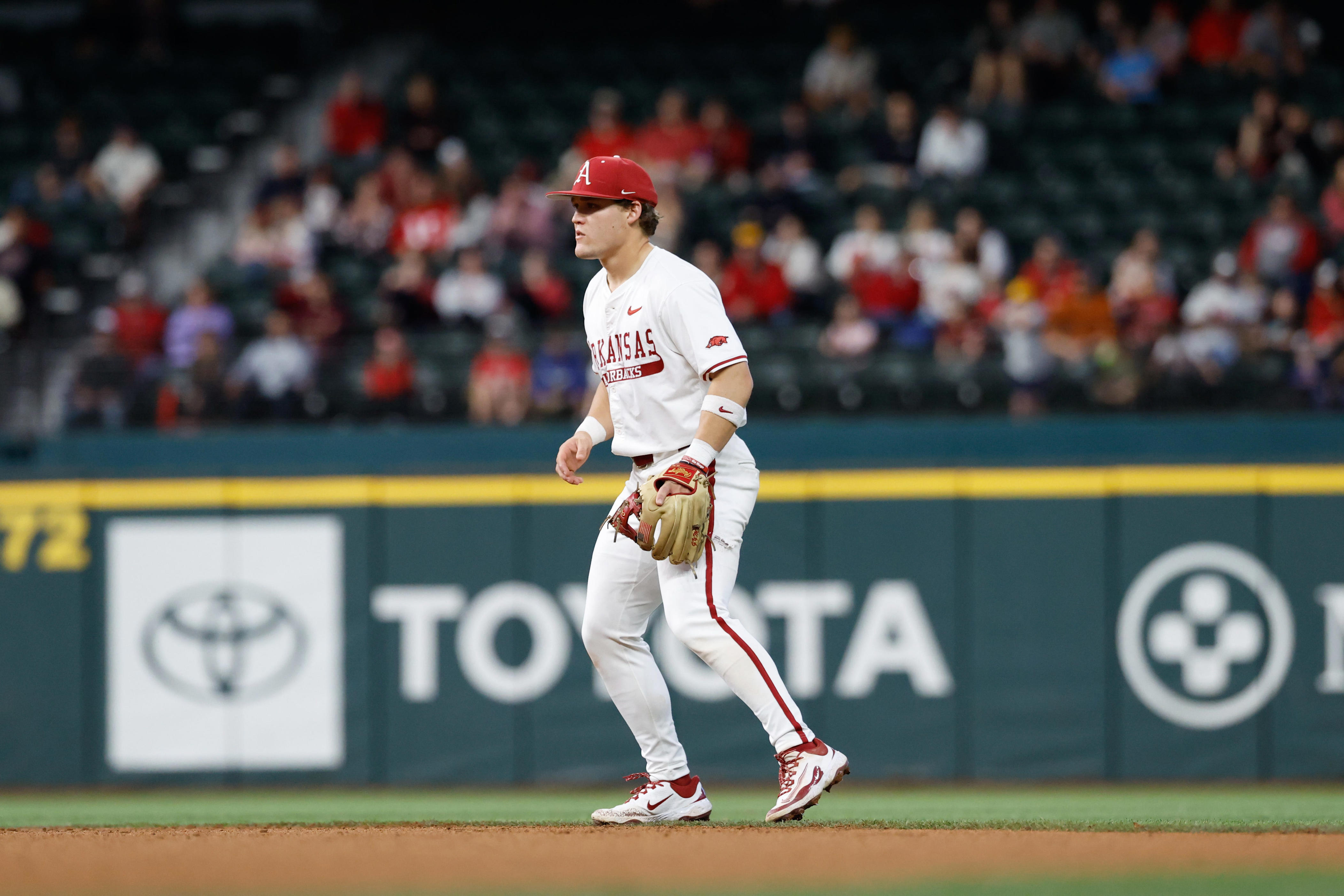 Dominant Colin Fisher helps Arkansas baseball clinch sweep over Xavier