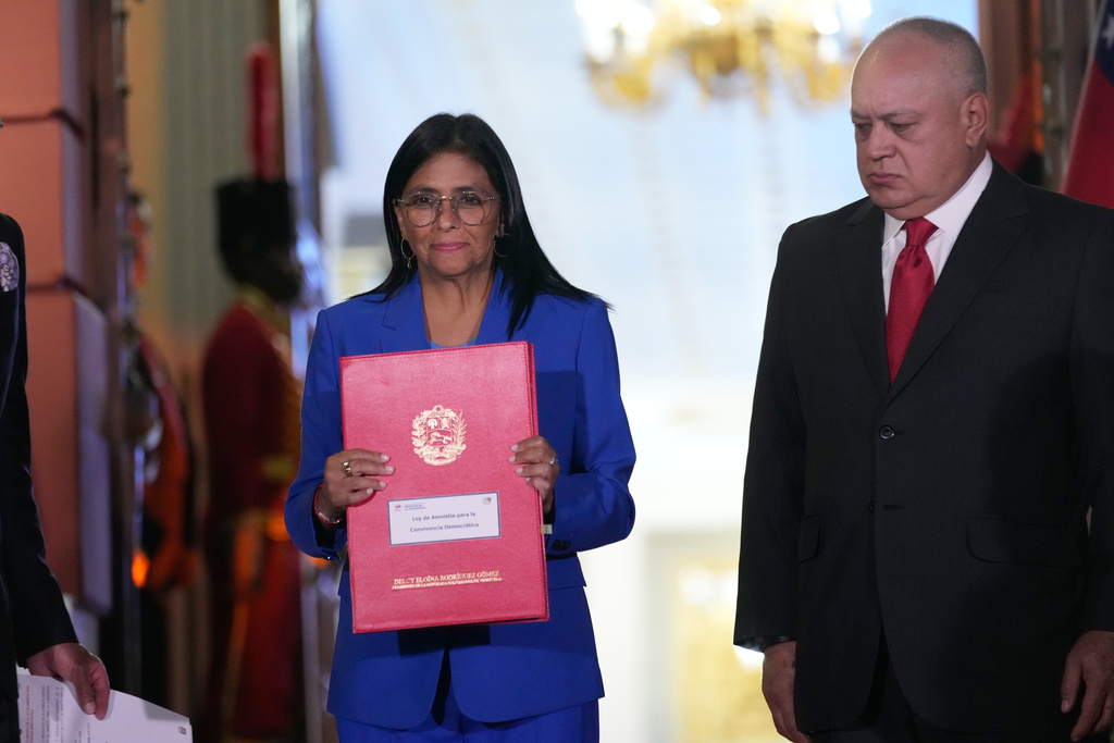 Ley de amnistía aprobada en Venezuela es recibida con desconfianza por ...