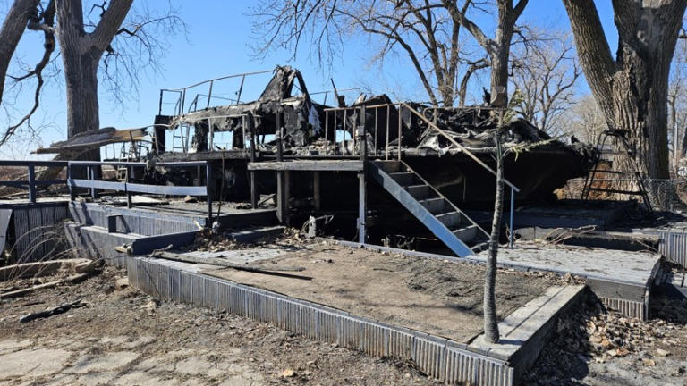 Residents allowed to return after Ray County fires. Here’s how you can help
