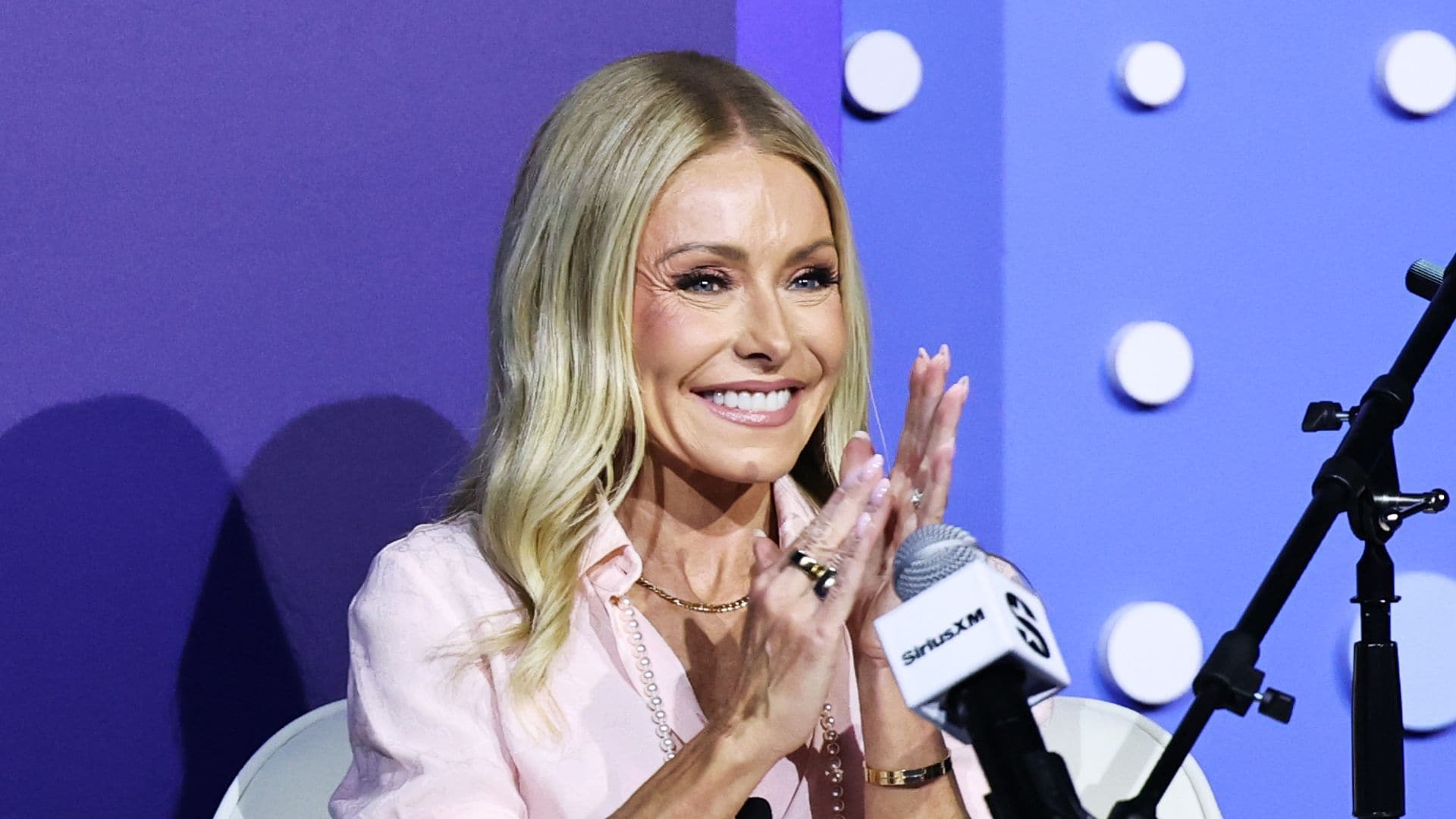 Kelly Ripa gets emotional as son Michael surprises her on her 25th ...