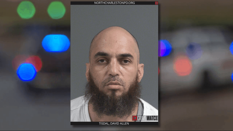 North Charleston police search for suspect after Otranto Road store ...