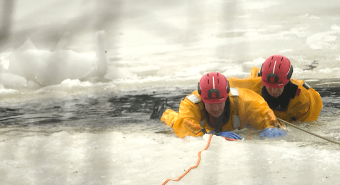 RFD trains for ice rescues at Durand Eastman Park