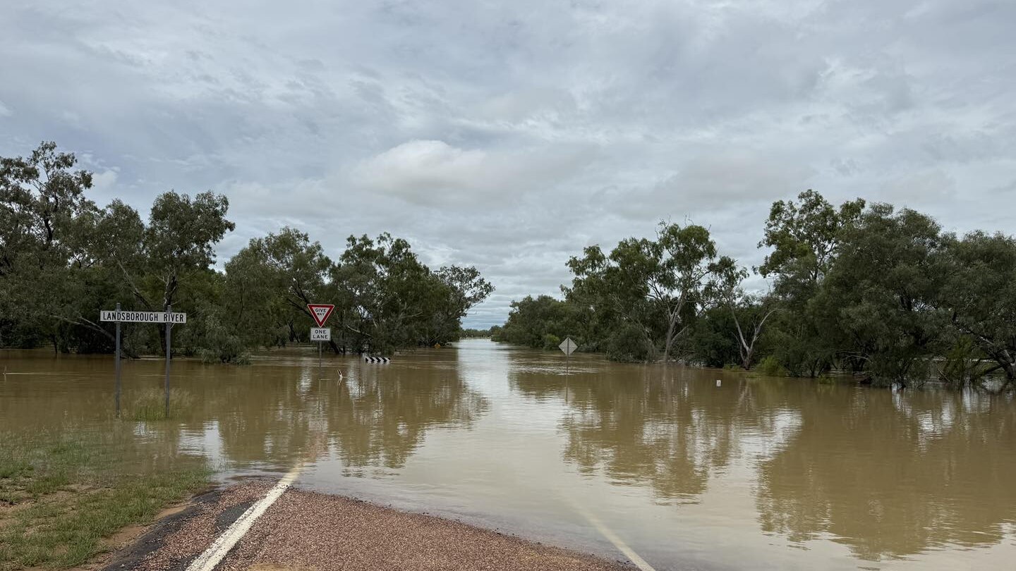 North Queensland on high alert as deluge continues and rivers rise