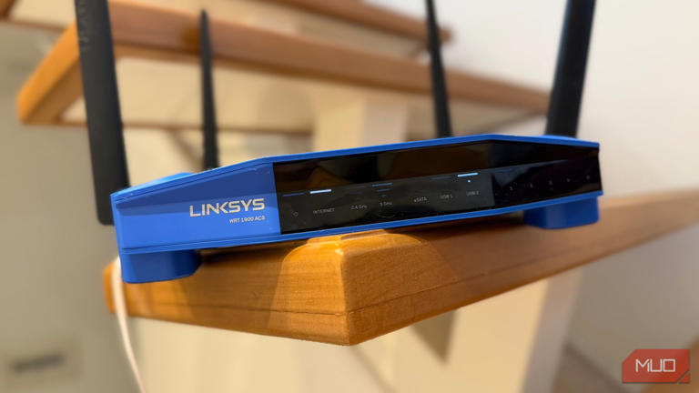 How to keep your router running during a blackout with a Ryobi battery