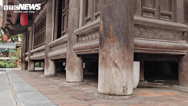 Ông Nguyễn Danh Mã, Trưởng Ban Quản lý di tích đình Đình Bảng, phường Từ Sơn, tỉnh Bắc Ninh cho biết, đình Đình Bảng có kiến trúc độc đáo, kết hợp giữa kiến trúc vùng cao và đồng bằng. Công trình được xây cao hơn nền đất, vừa tạo dáng dấp nhà sàn khác biệt, vừa giúp người dân tránh ảnh hưởng của bão lũ trong quá khứ.