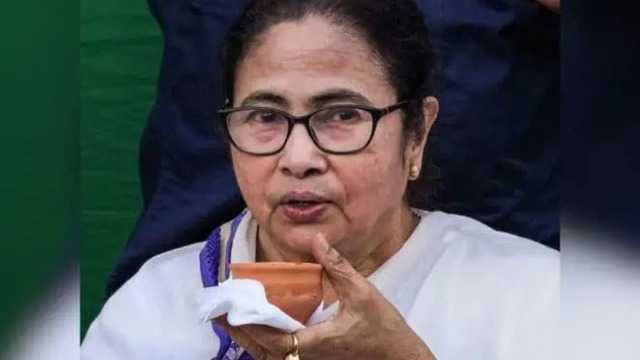 Mamata accuses BJP of using money, intimidation to sway voters