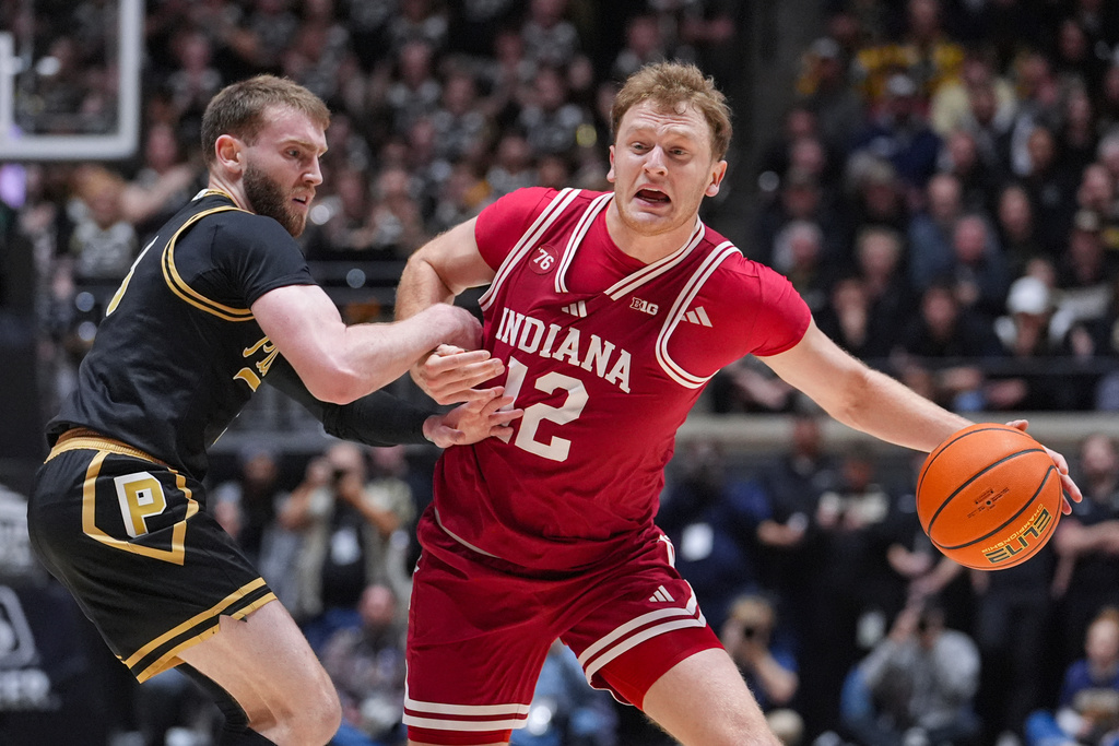 Smith, Kaufman-Renn, Loyer team up to help No. 7 Purdue rebound with 93 ...