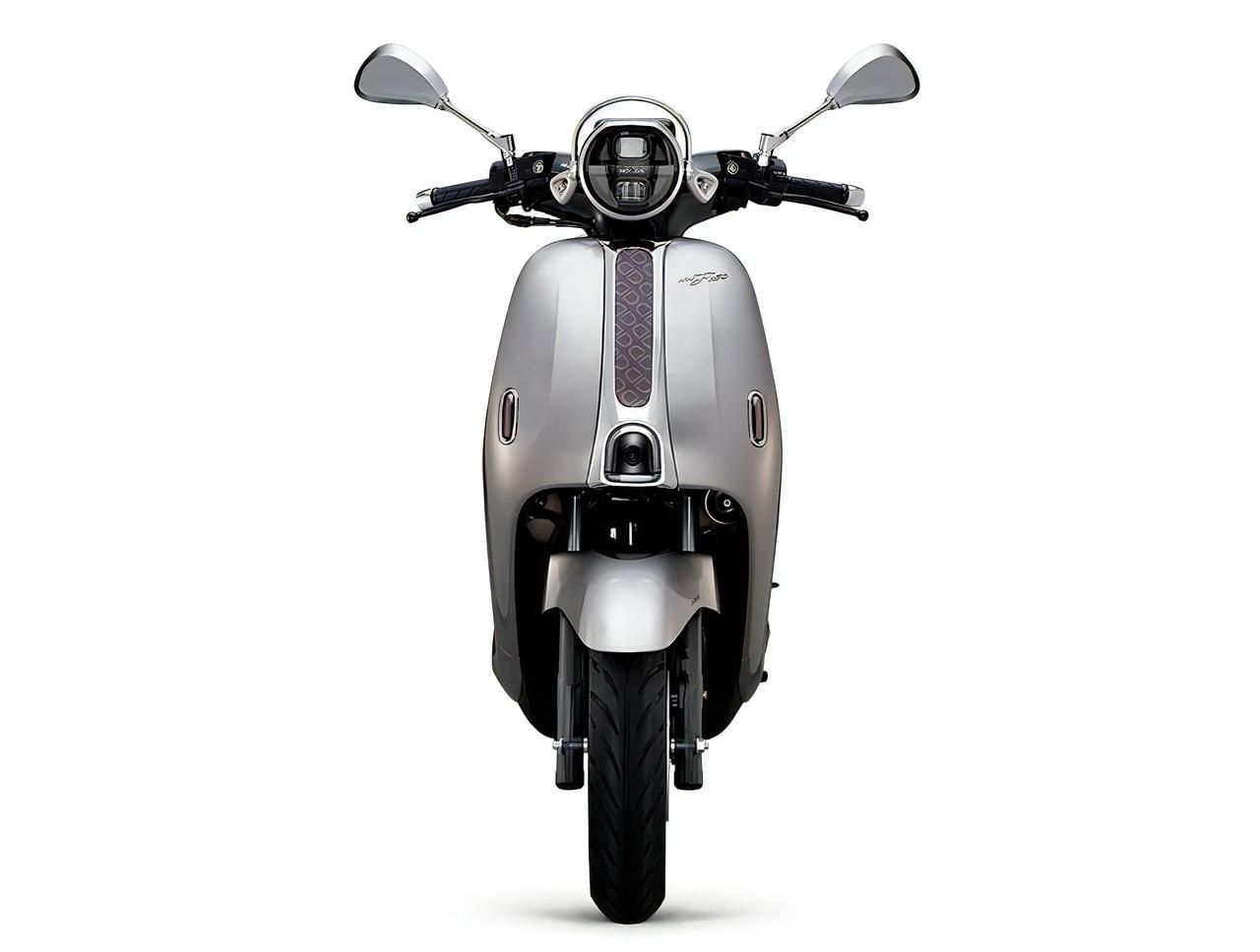 Honda rilis skutik retro 150 cc, teknologi dan fitur mewah jadi andalan