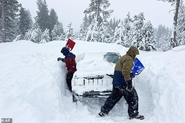 Another massive winter storm set to hit northeast bringing a foot of snow
