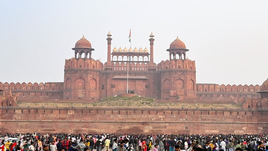 Delhi on high alert over LeT's terror plan to avenge Pak mosque blast ...