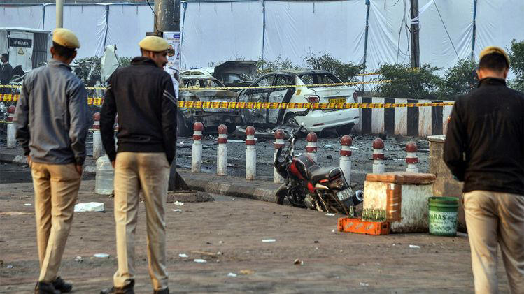 Terror alert in Delhi: Intel warns of threat to key religious places ...