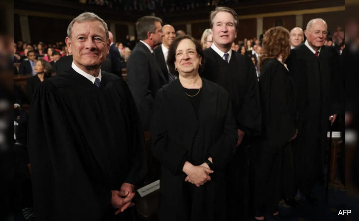 US Supreme Court judges who blocked Trump's tariffs and those who ...