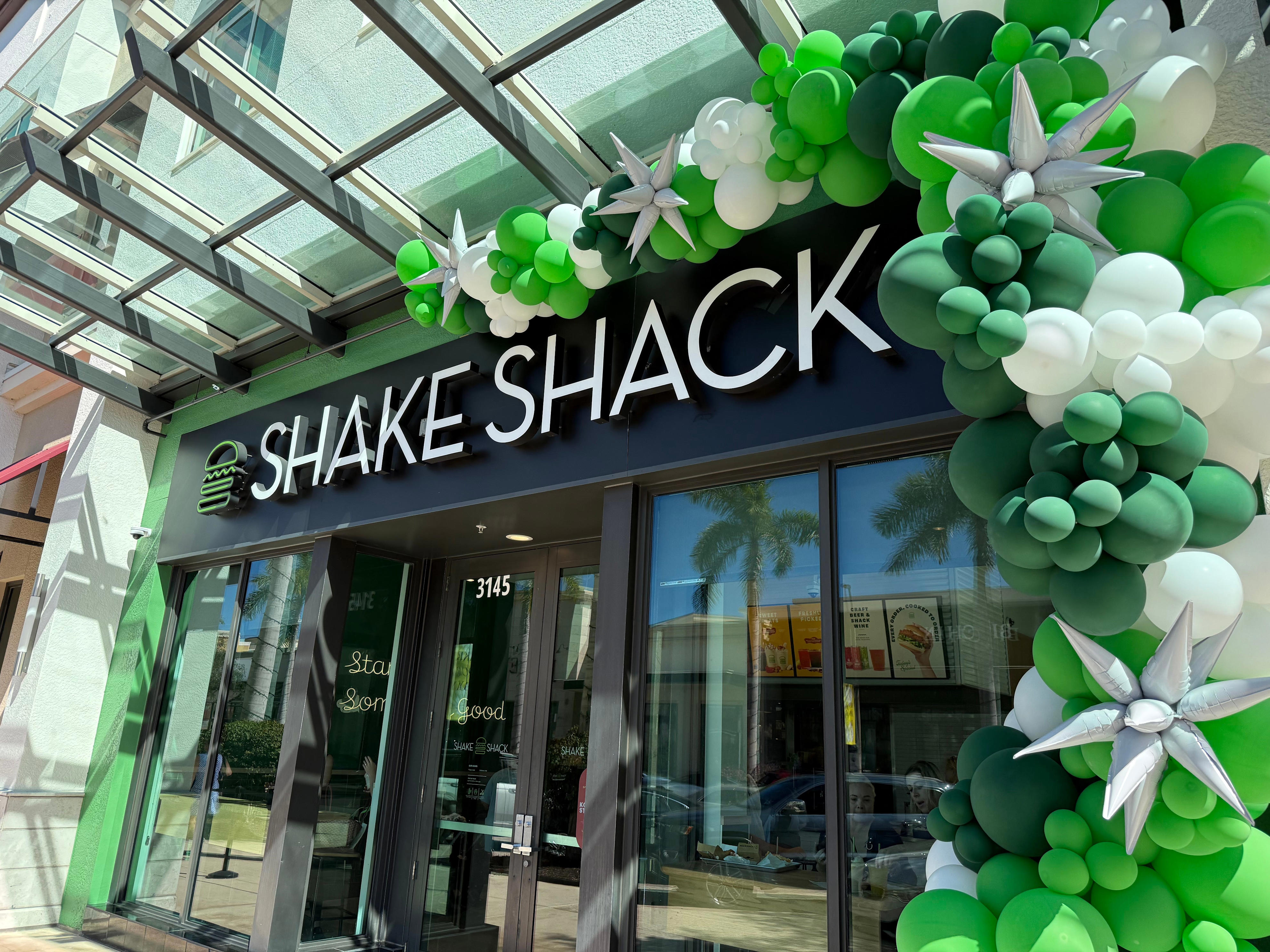 Now open: Shake Shack debuts at Mercato in Naples