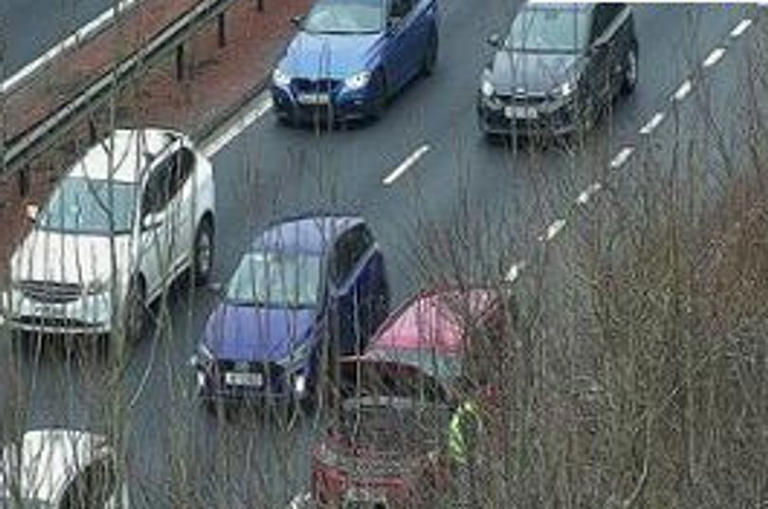 Edinburgh A720 city bypass crash triggers huge delays as emergency ...