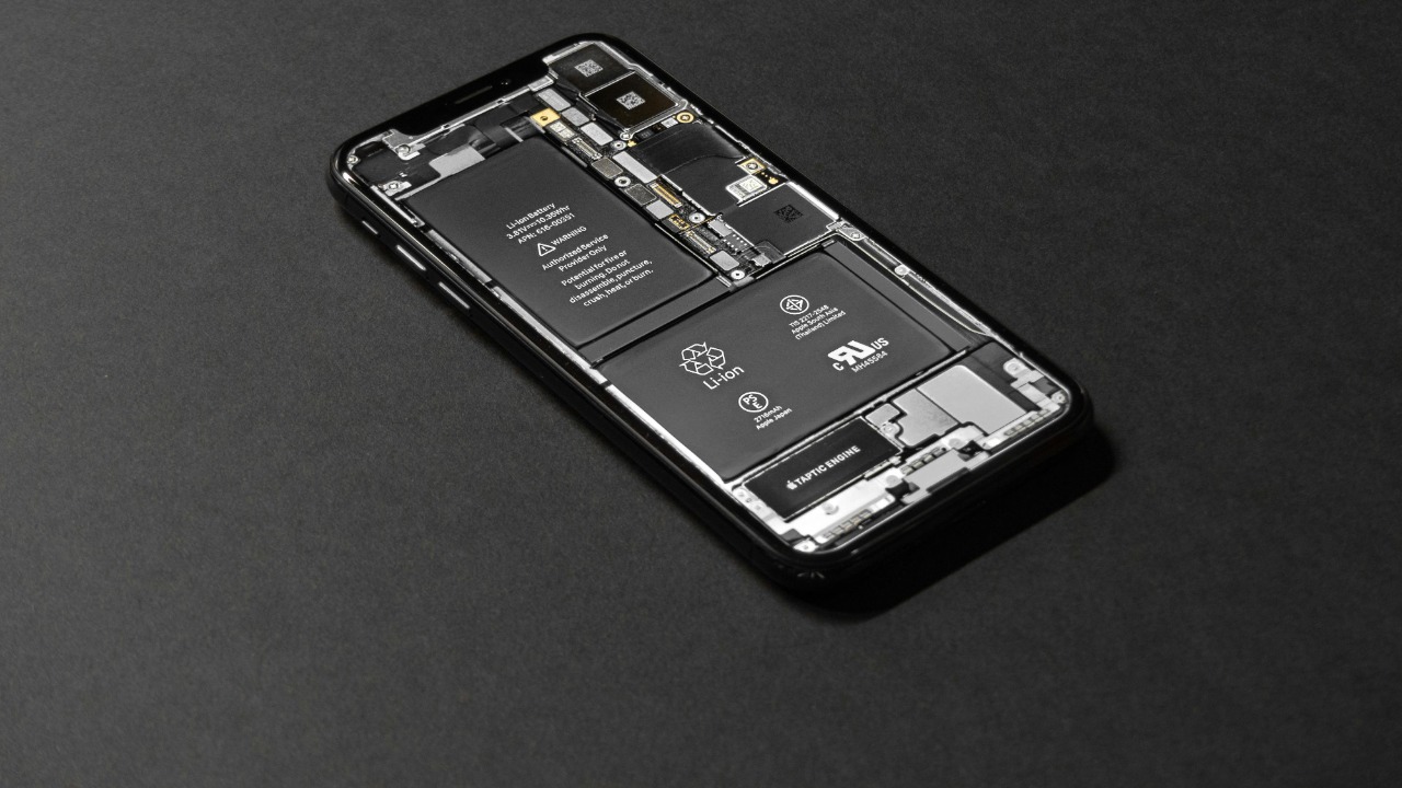 Scientists turn junk phone batteries into a powerful next-gen energy source
