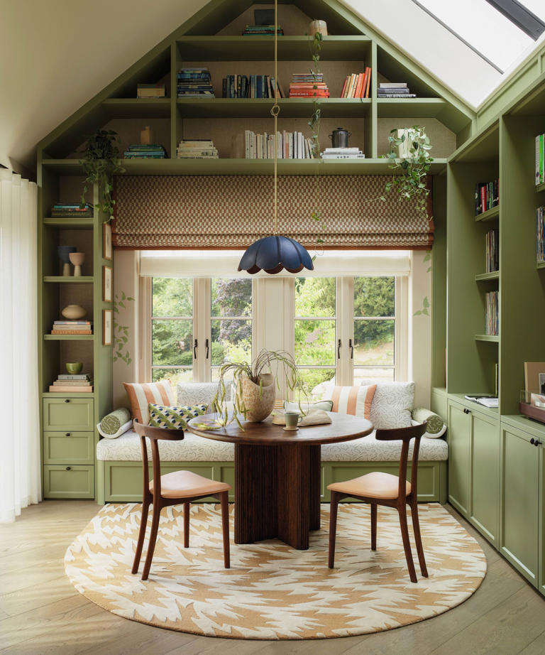 Inside an arts & crafts home in Surrey designed with plenty of curves
